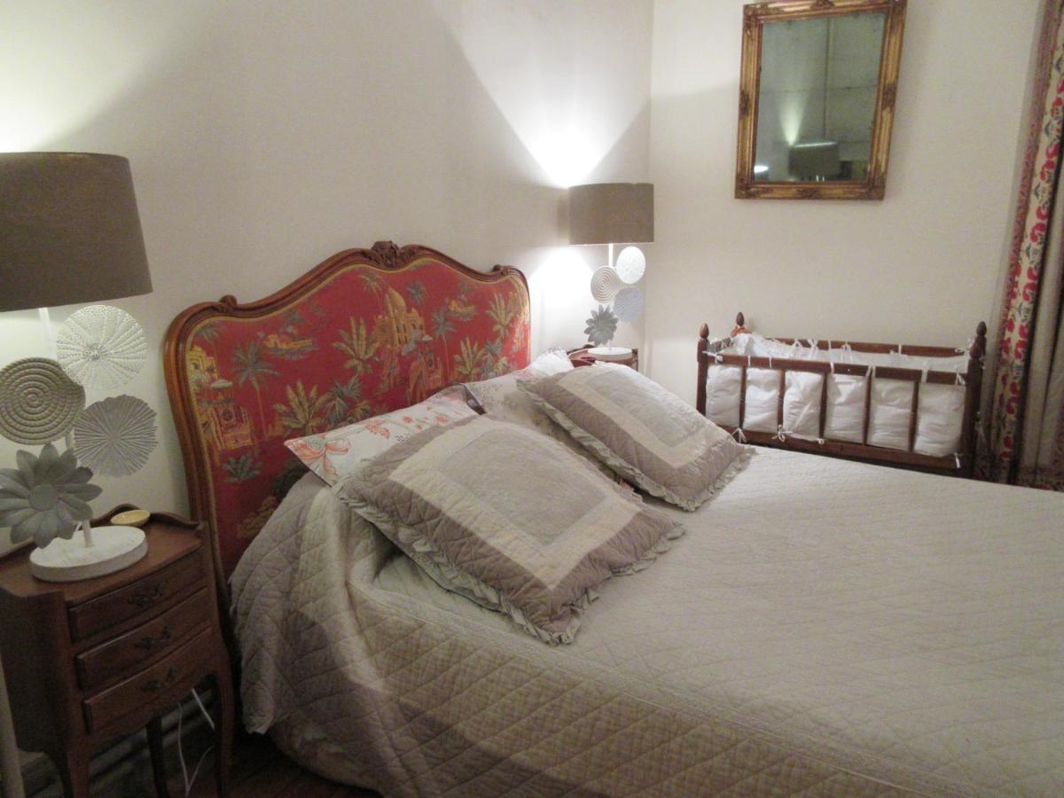 Clermain Le Manoir Sur La Roche, 74, Impasse Du Manoir, 71520 Navour Sur Grosne D121 Bed & Breakfast エクステリア 写真