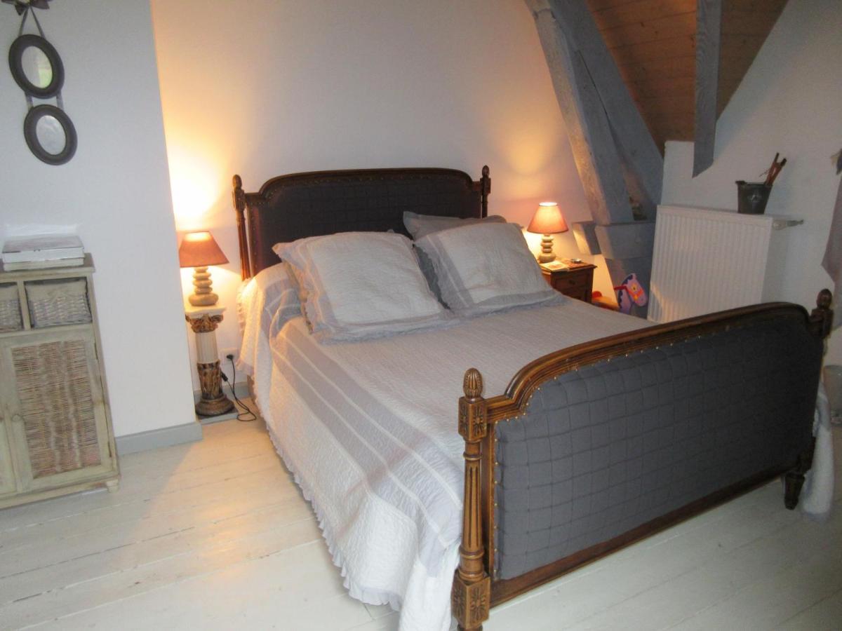 Clermain Le Manoir Sur La Roche, 74, Impasse Du Manoir, 71520 Navour Sur Grosne D121 Bed & Breakfast エクステリア 写真