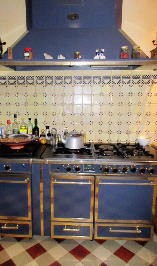 Clermain Le Manoir Sur La Roche, 74, Impasse Du Manoir, 71520 Navour Sur Grosne D121 Bed & Breakfast エクステリア 写真